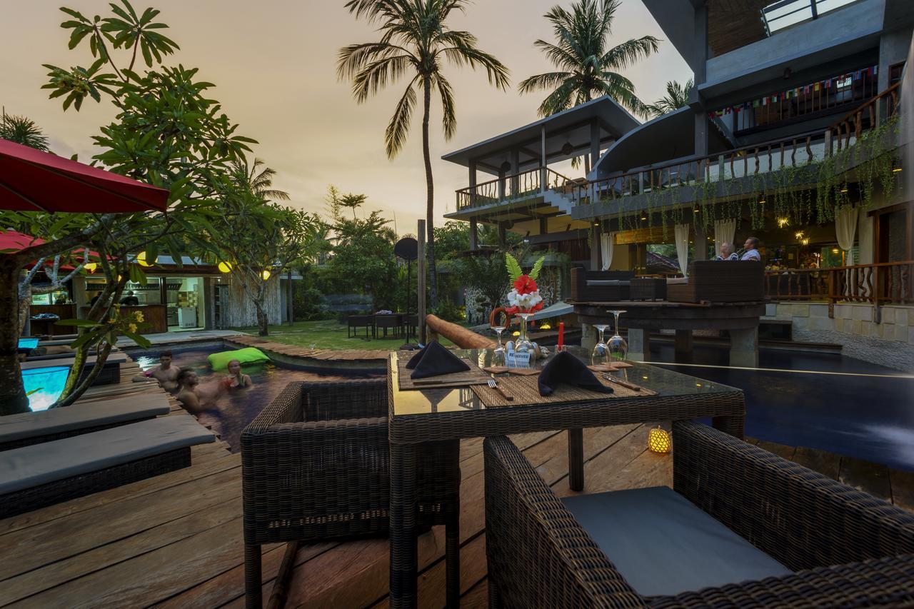 Pipe Dream Villas Resort Kuta  Екстер'єр фото