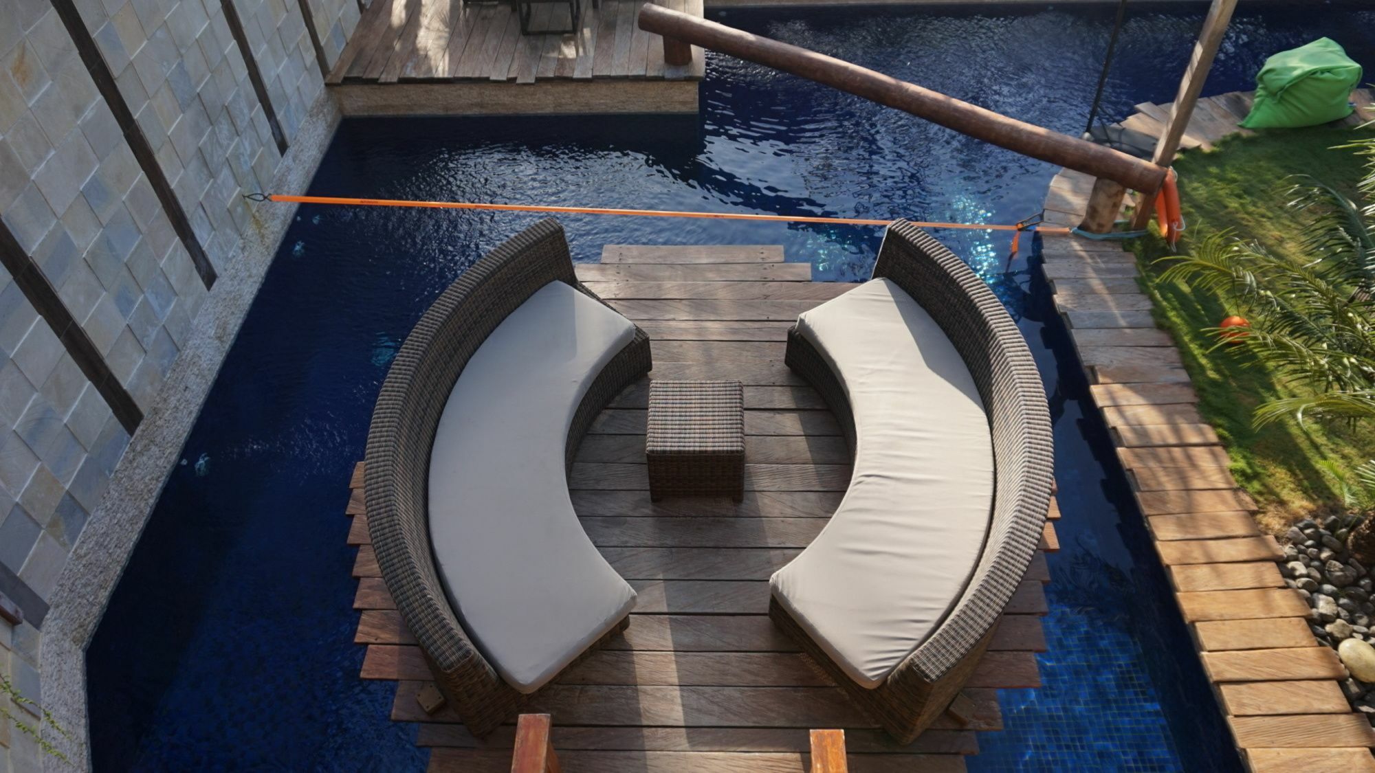Pipe Dream Villas Resort Kuta  Екстер'єр фото