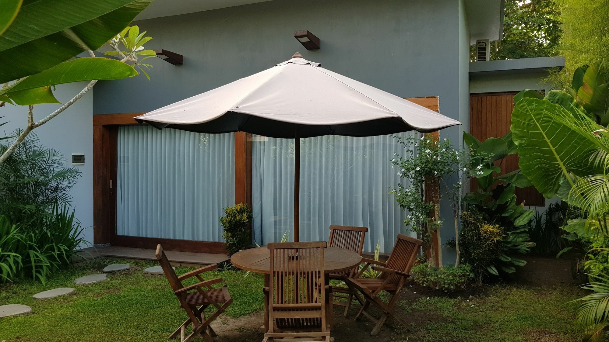 Pipe Dream Villas Resort Kuta  Екстер'єр фото
